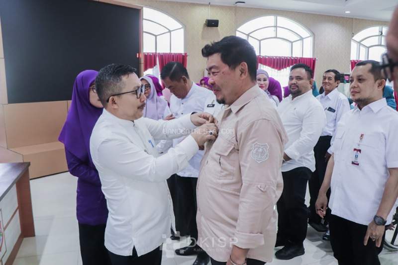Perkuat Layanan Kesehatan, Bupati Kukuhkan Tim Pembina Posyandu Banggai 2025–2030
