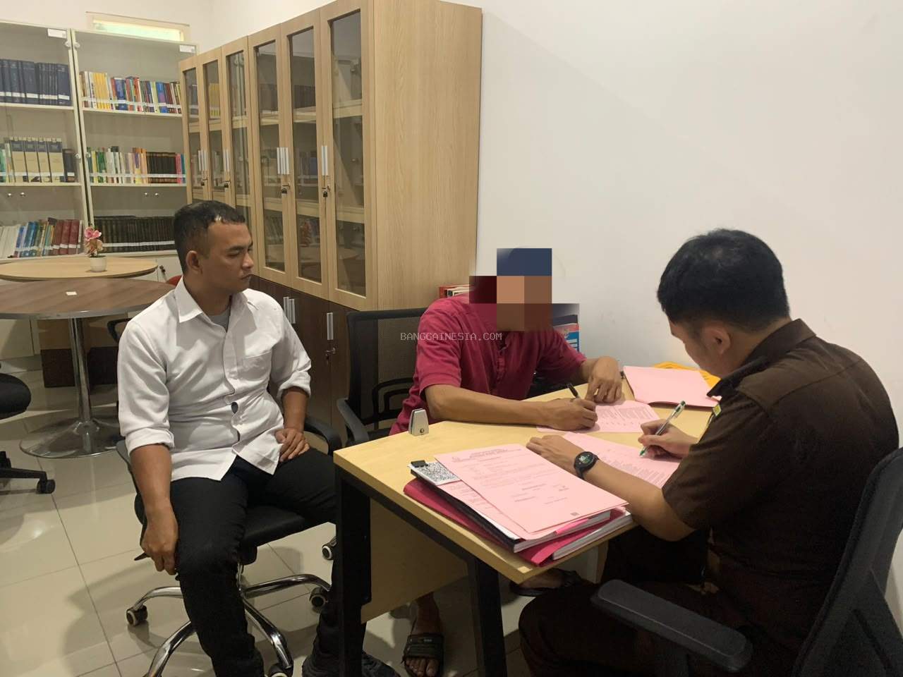 Polisi Limpahkan Tersangka Pencabulan Tiga Anak di Luwuk ke Kejaksaan