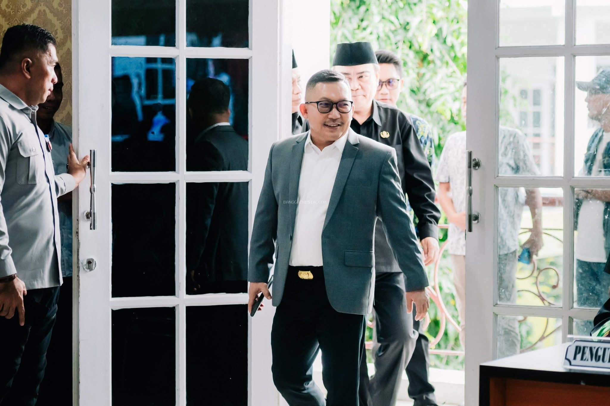 Bupati Banggai Minta ASN Tak Manfaatkan Jabatan untuk Kepentingan Pribadi
